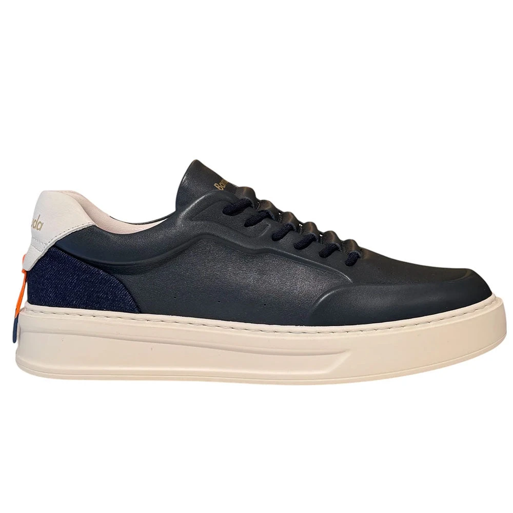 Shoes > Sneakers - - Barracuda - Modalova