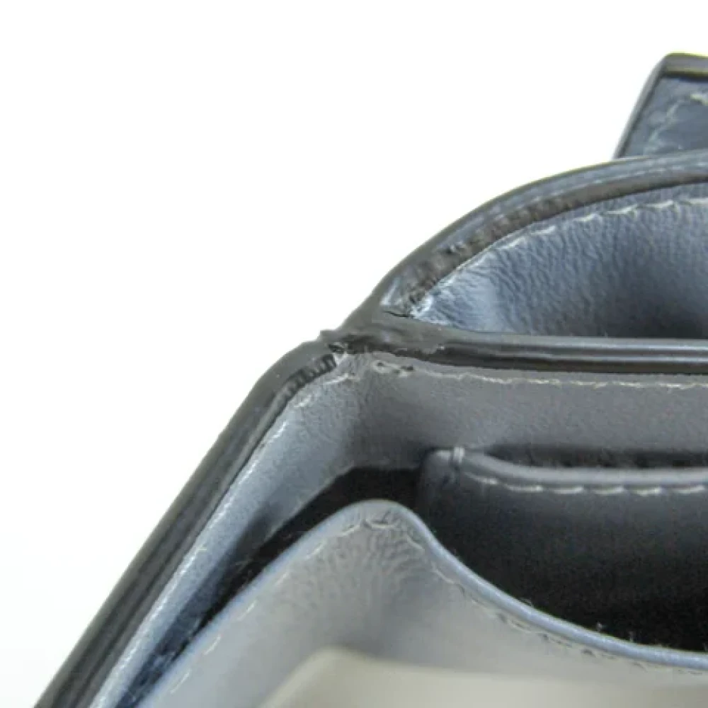 Valentino Vintage Pre-owned Leather wallets Gray Dames