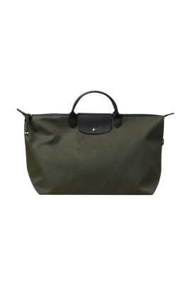 chic-leather-tote-bag