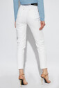 jean-avec-jambes-fuselees