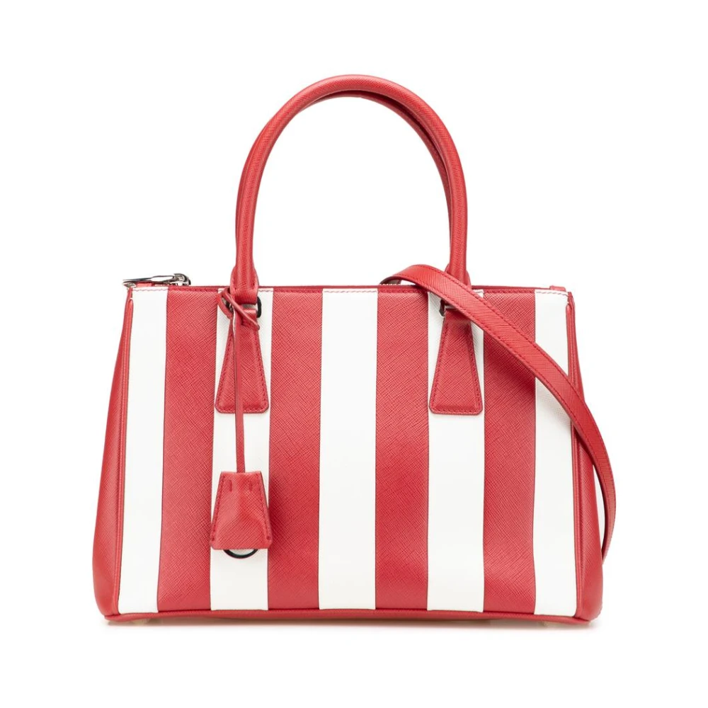 Prada Vintage Women's Red Pre-Owned Saffiano Leather Handbag