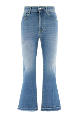 jean-bleu-clair-crop