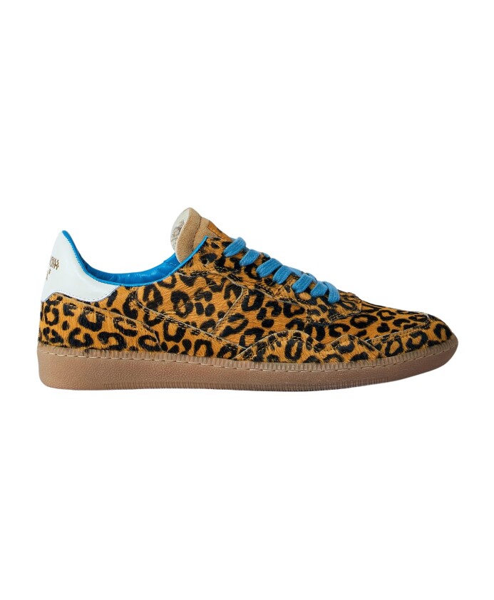 leopard-print-low-top-sneakers