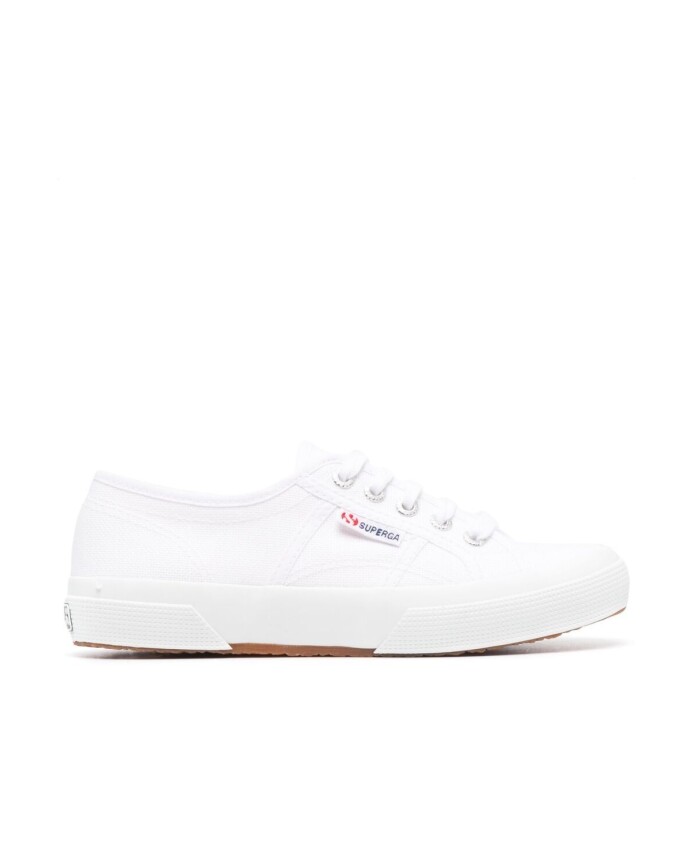 classic-white-canvas-sneakers