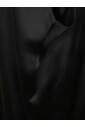 robe-noire-dos-ouvert-drape