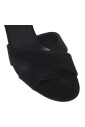 sandal-in-black-suede