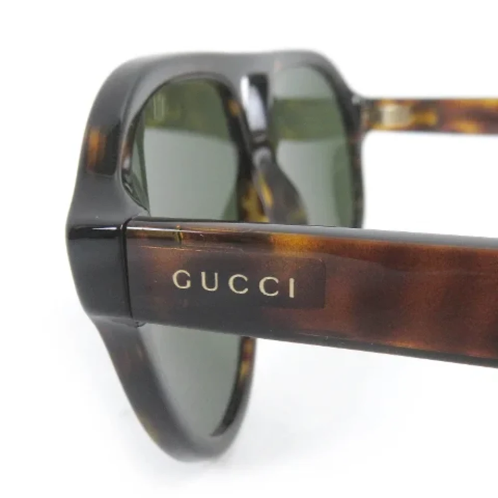 Gucci Vintage Pre-owned Plastic sunglasses Brown Dames