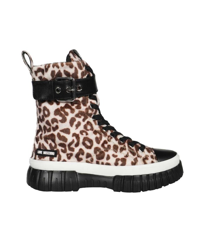baskets-en-toile-imprime-leopard