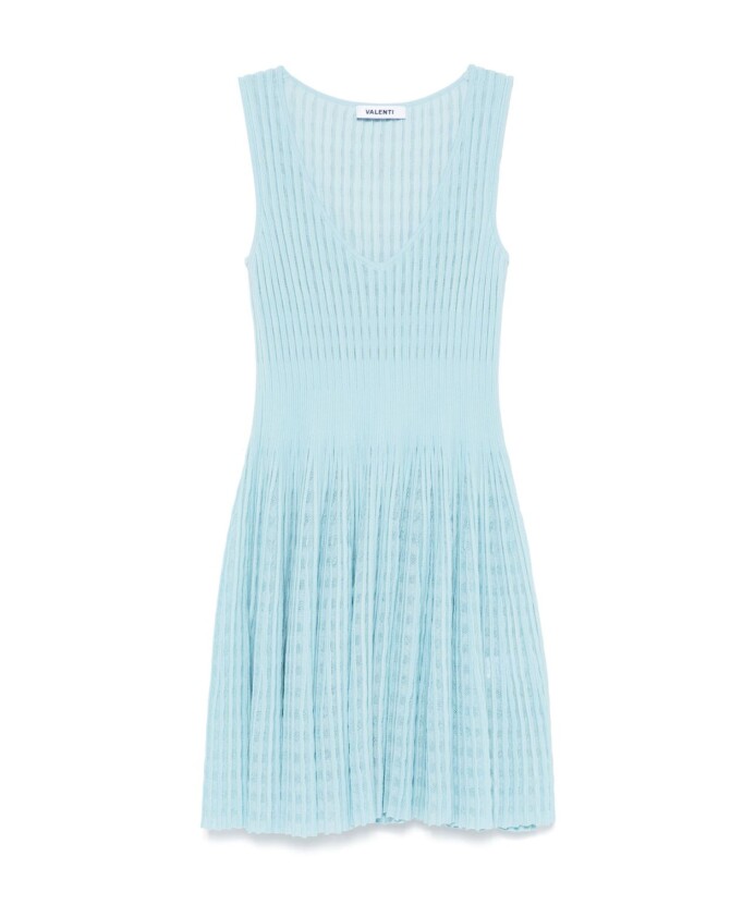 robe-skater-bleu-clair-avec-col-en-v