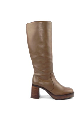 high-boots