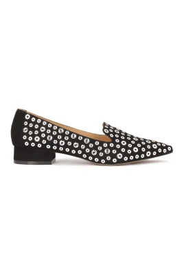 Mocka platta pumps med nitar