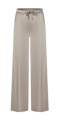 wide-trousers