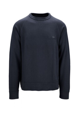 stylish-sweaters-for-all-occasions