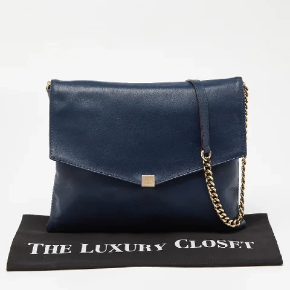 Carolina Herrera Pre-owned Leather shoulder-bags Blue Dames