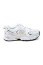 baskets-blanches-en-mesh-avec-amorti-abzorb