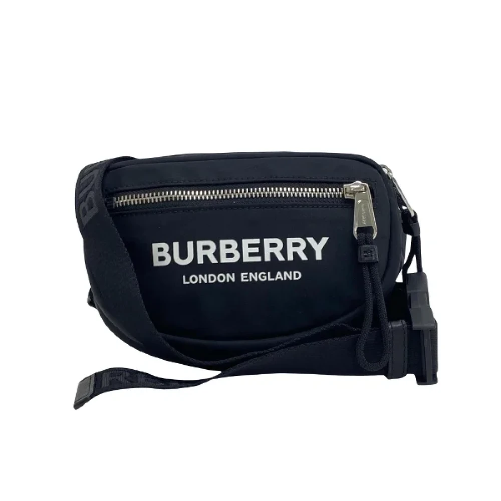 Burberry Vintage Pre-owned Fabric shoulder-bags Black Dames