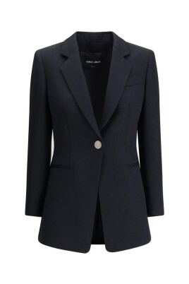 elegant-notched-lapel-blazer
