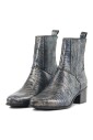 diverse-leather-heeled-boots