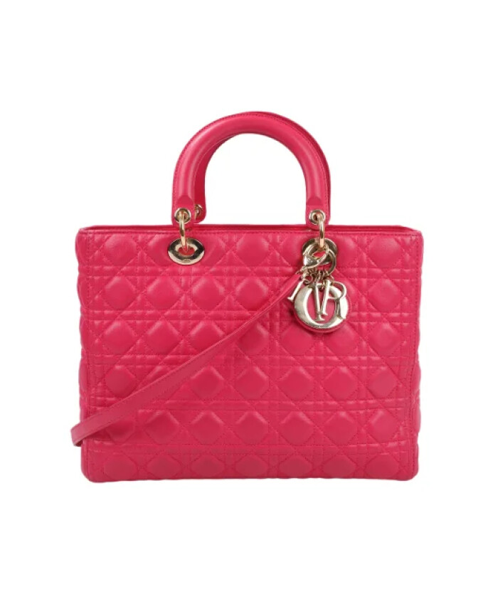 pre-owned-cuir-sacs-main