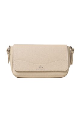 black-leather-crossbody-bag