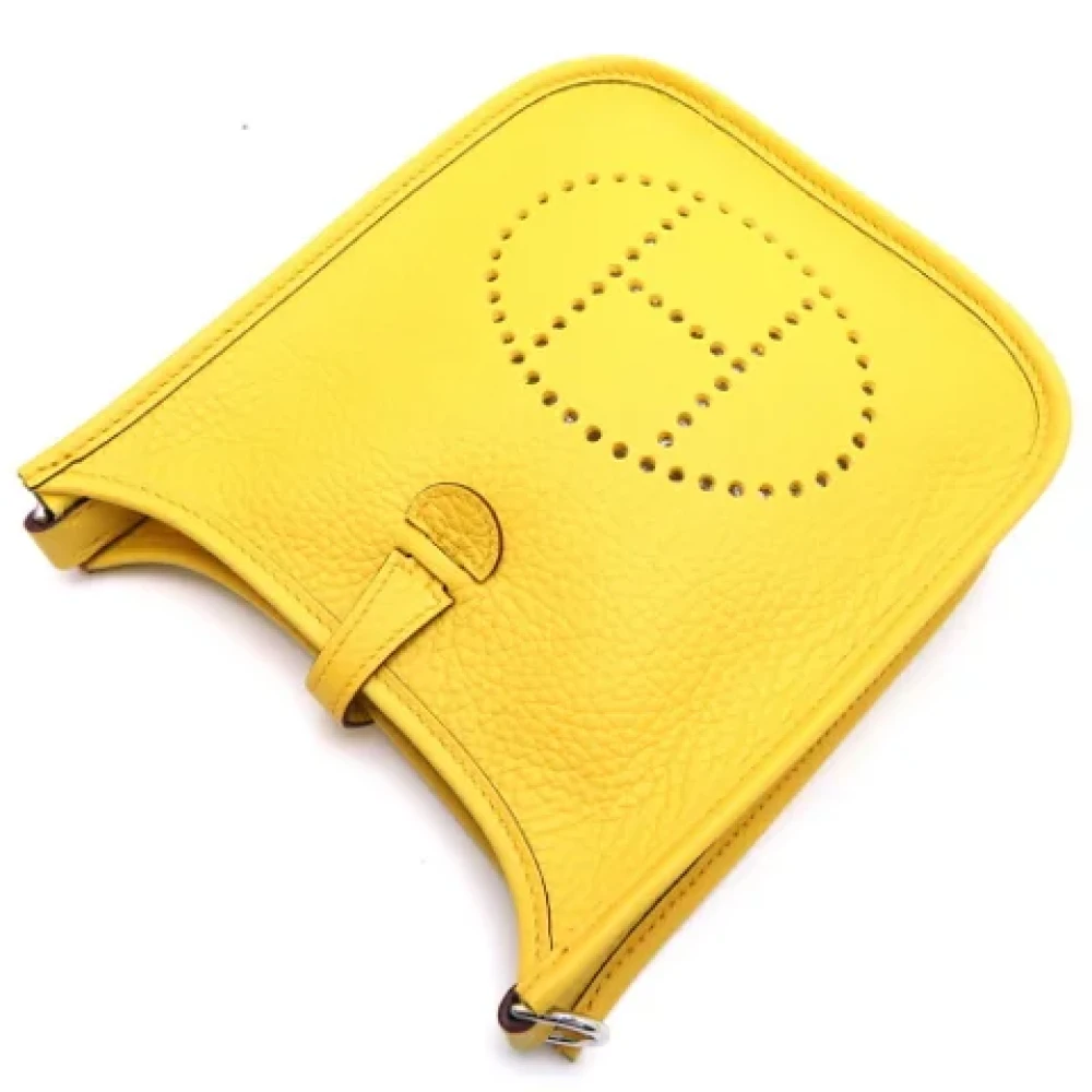 Hermès Vintage Pre-owned Leather shoulder-bags Yellow Dames