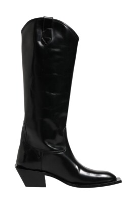 luxurious-logo-detail-calfskin-high-boots