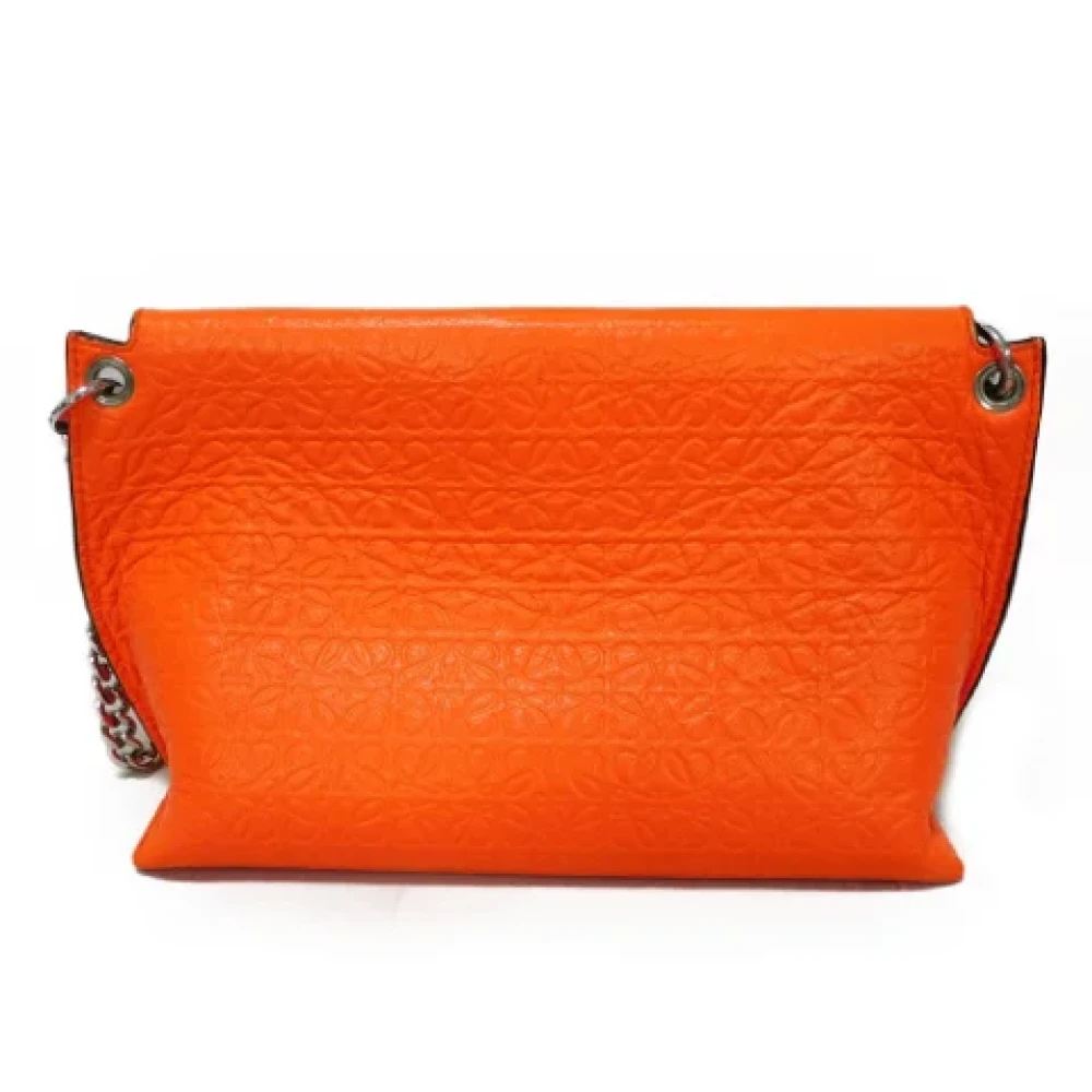 Loewe Pre-owned Leather shoulder-bags Orange Dames