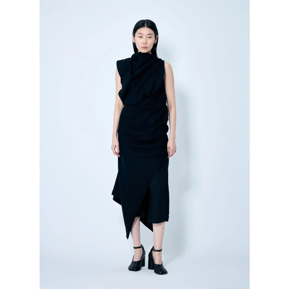 Issey Miyake Wol Gedrapeerde Maxi Jurk Black Dames