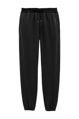 black-joggers-aw24