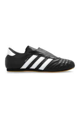sports-shoes-taekwondo