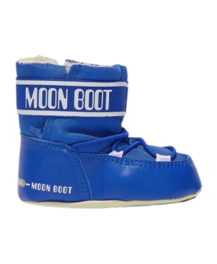 chaussures-plates-bleues-a-enfiler