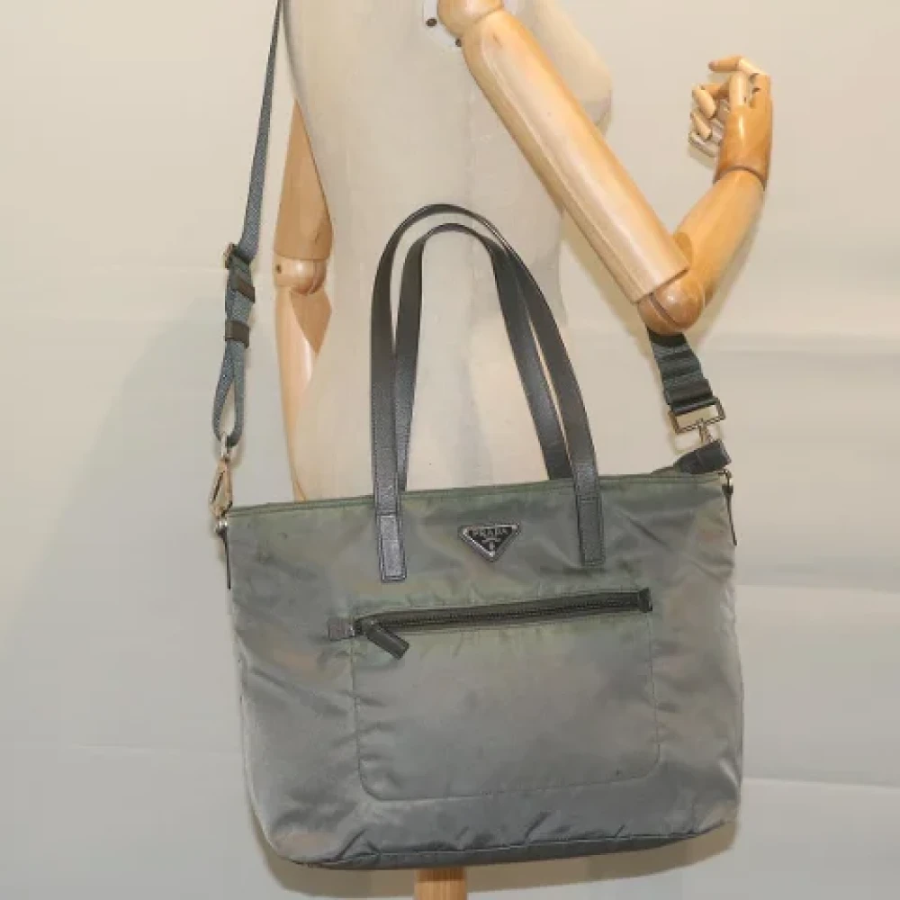 Prada Vintage Pre-owned Fabric totes Gray Dames