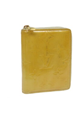 pre-owned-zippy-coin-purse-monogram-vernis-wallet