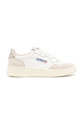 white-sneakers-with-suede-panels