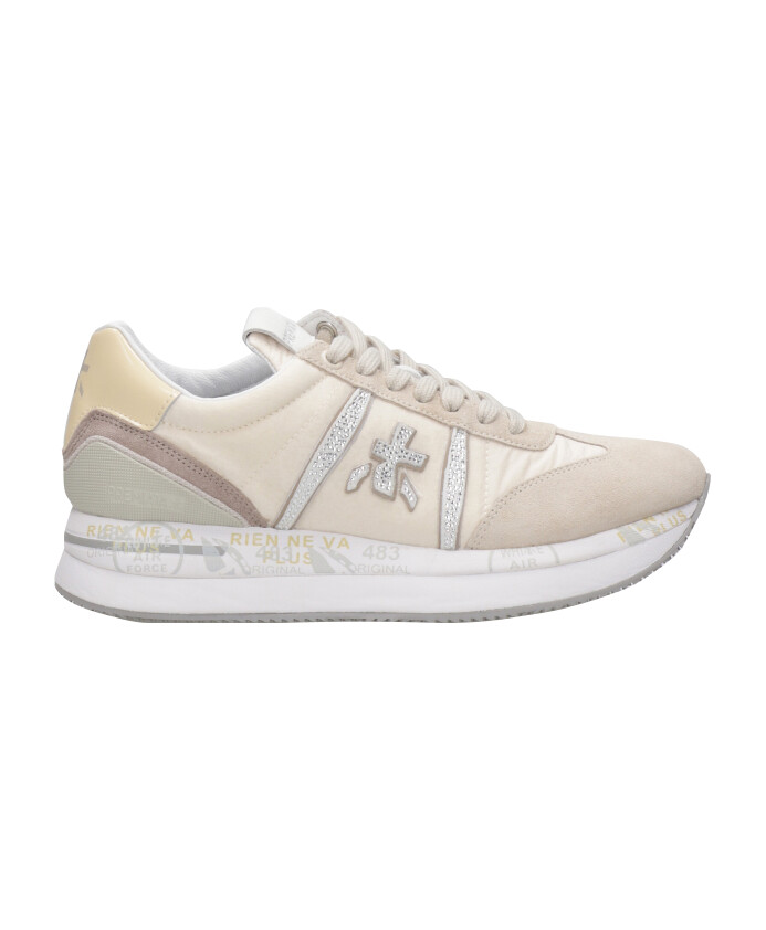 conny-sneakers