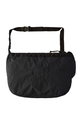 black-nylon-shoulder-bag-with-logo