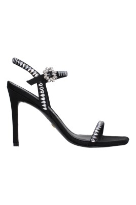 sandale-en-satin-noir-avec-strass