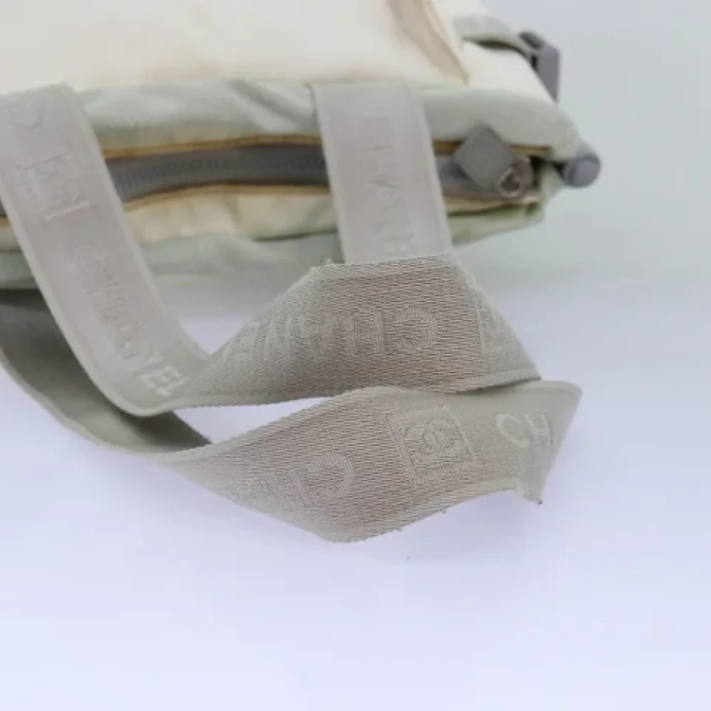Chanel Vintage Pre-owned Nylon totes White Dames