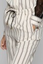 pantalon-large-en-viscose-a-rayures