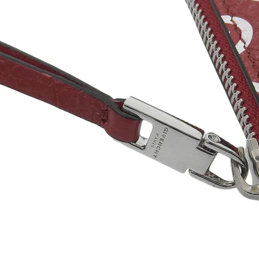 Givenchy Pre-owned Leather clutches Red Dames
