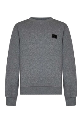 grey-crewneck-sweatshirt-ss25