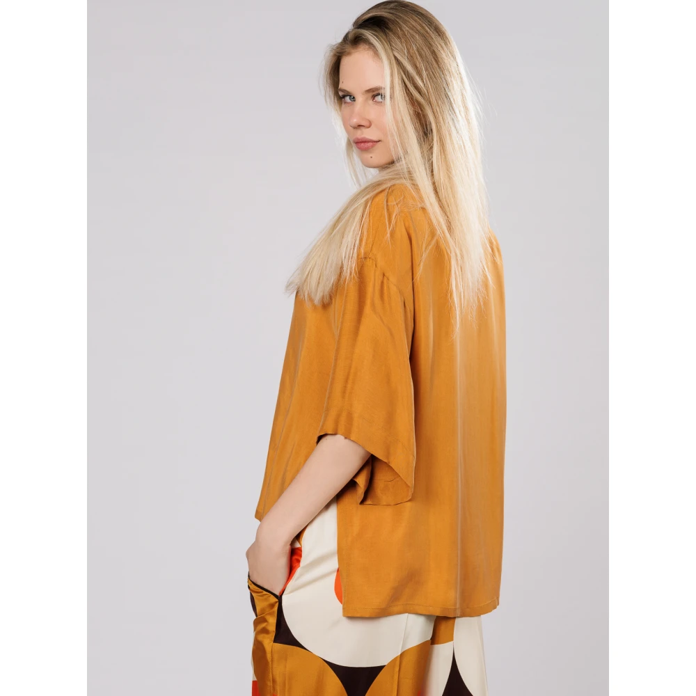Beatrice .b Gouden Boat-Neck Satijnen Blouse Yellow Dames