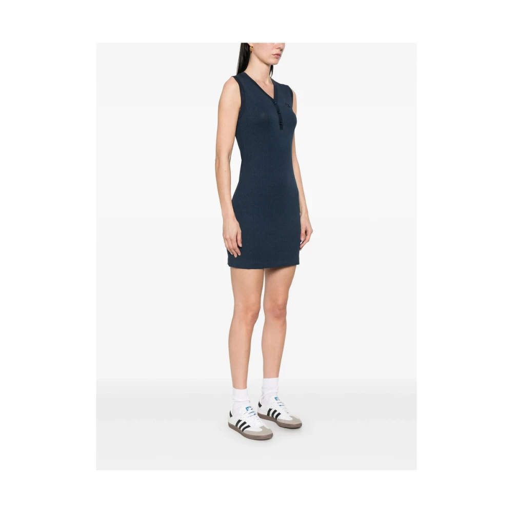 Maison Kitsuné Pruisisch Blauwe V-hals Mouwloze Jurk Blue Dames