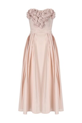 pink-rose-broderet-midi-kjole