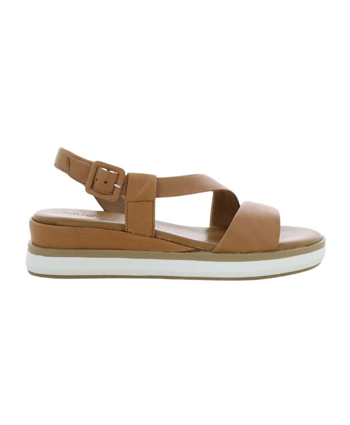 sandales-elegantes-pour-femmes-en-cognac