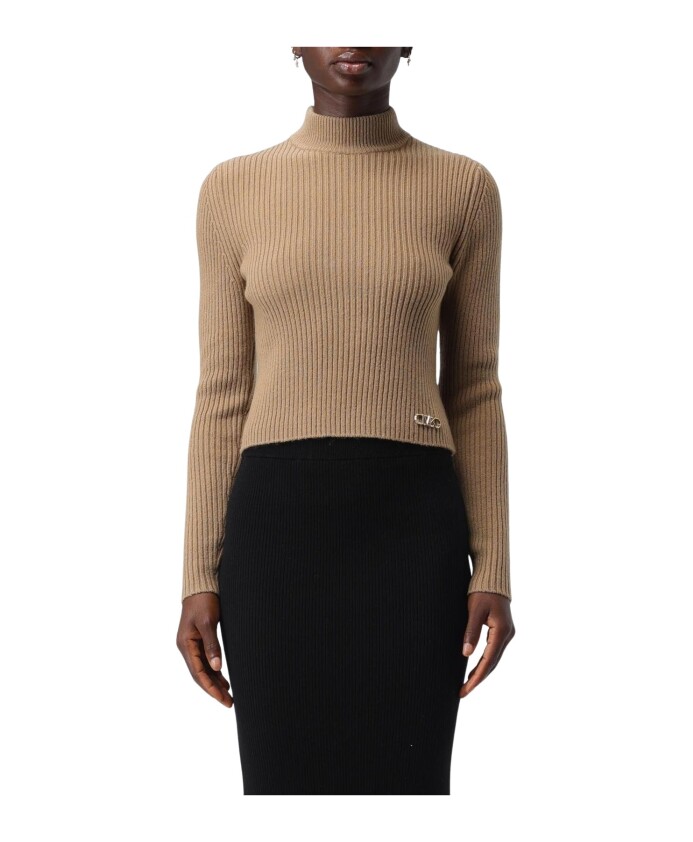 pull-cotele-a-col-montant