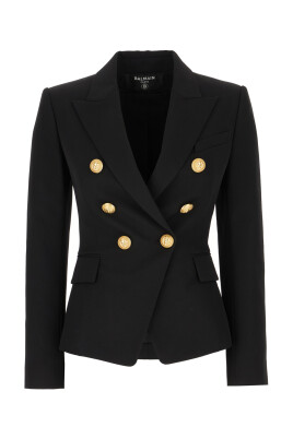 collection-de-vestes-et-gilets-elegants