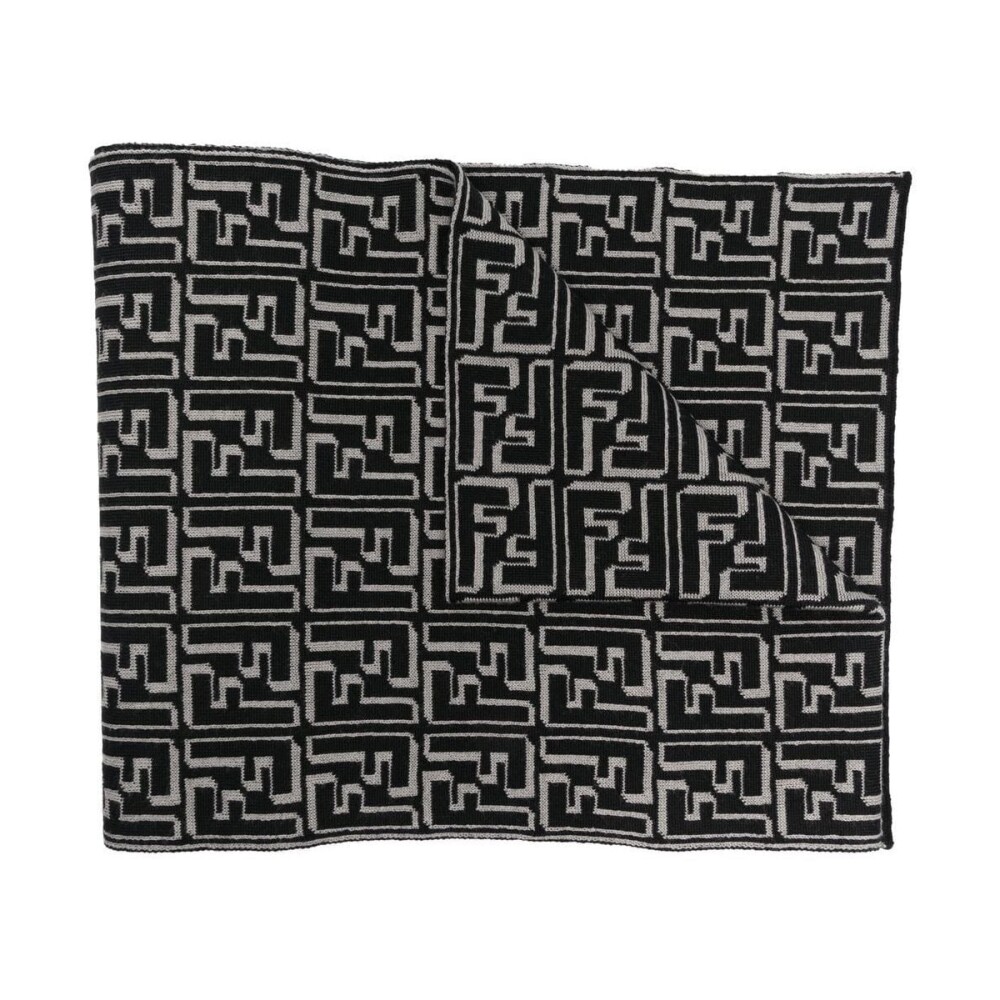 Fendi scarf black outlet and white