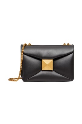 one-stud-bag-with-chain