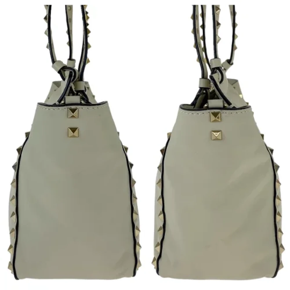 Valentino Vintage Pre-owned Leather shoulder-bags White Dames